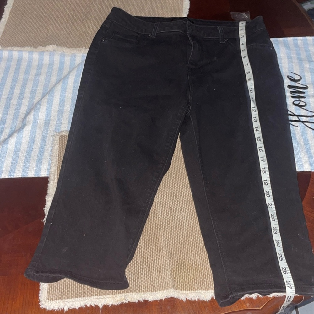 Ladies capris